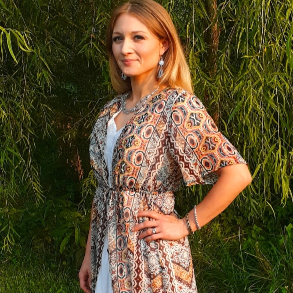 Colorful patterned Liberty Love top - Picture 7 of 8